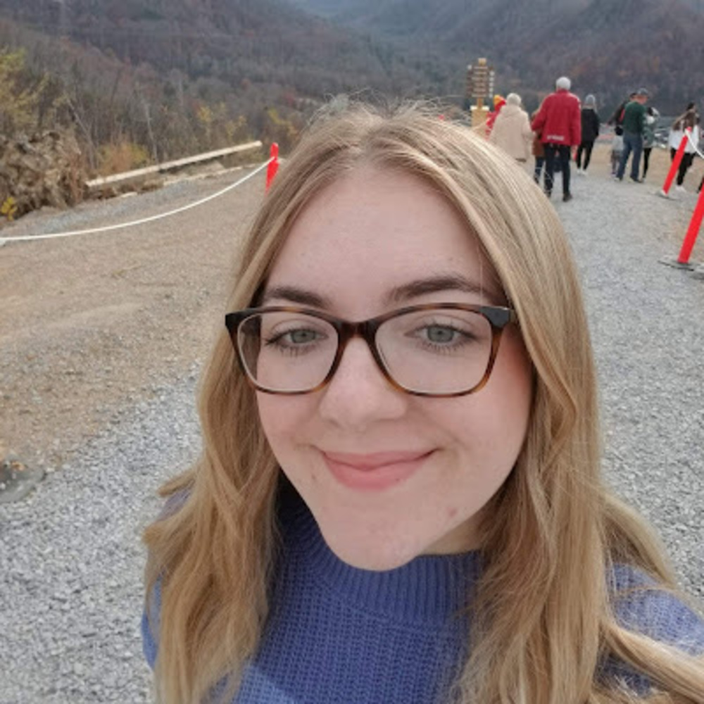Meet your Posher, Mackenzie